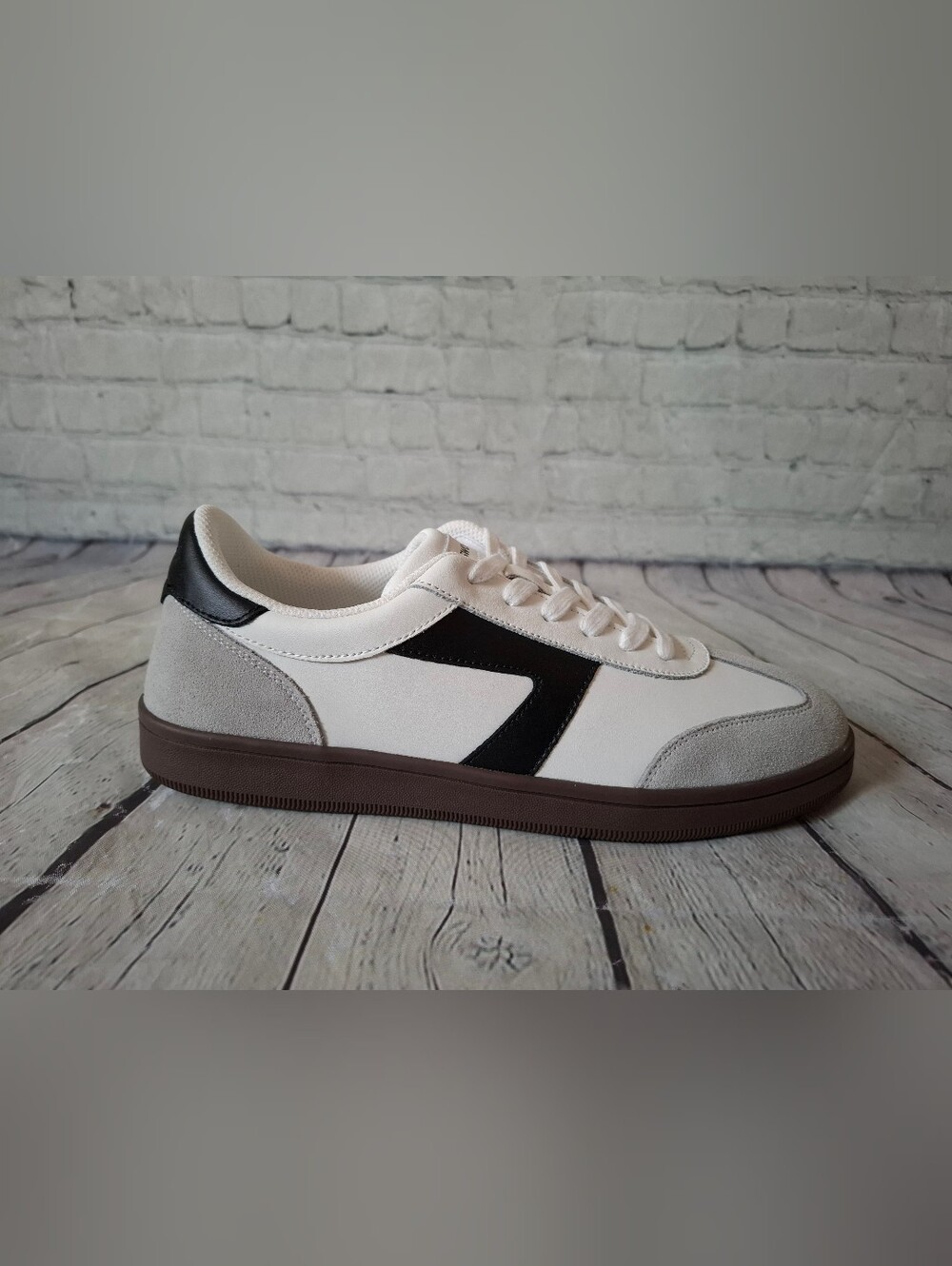 NIB Suede White, Black & Gray Sneakers - Size 10